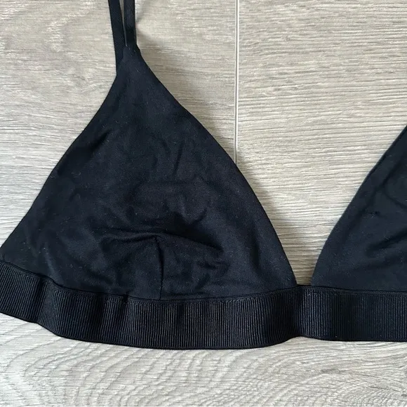 🆕 Jonathan Simkhai Black Jersey Light Support Triangle Wireless Bralette