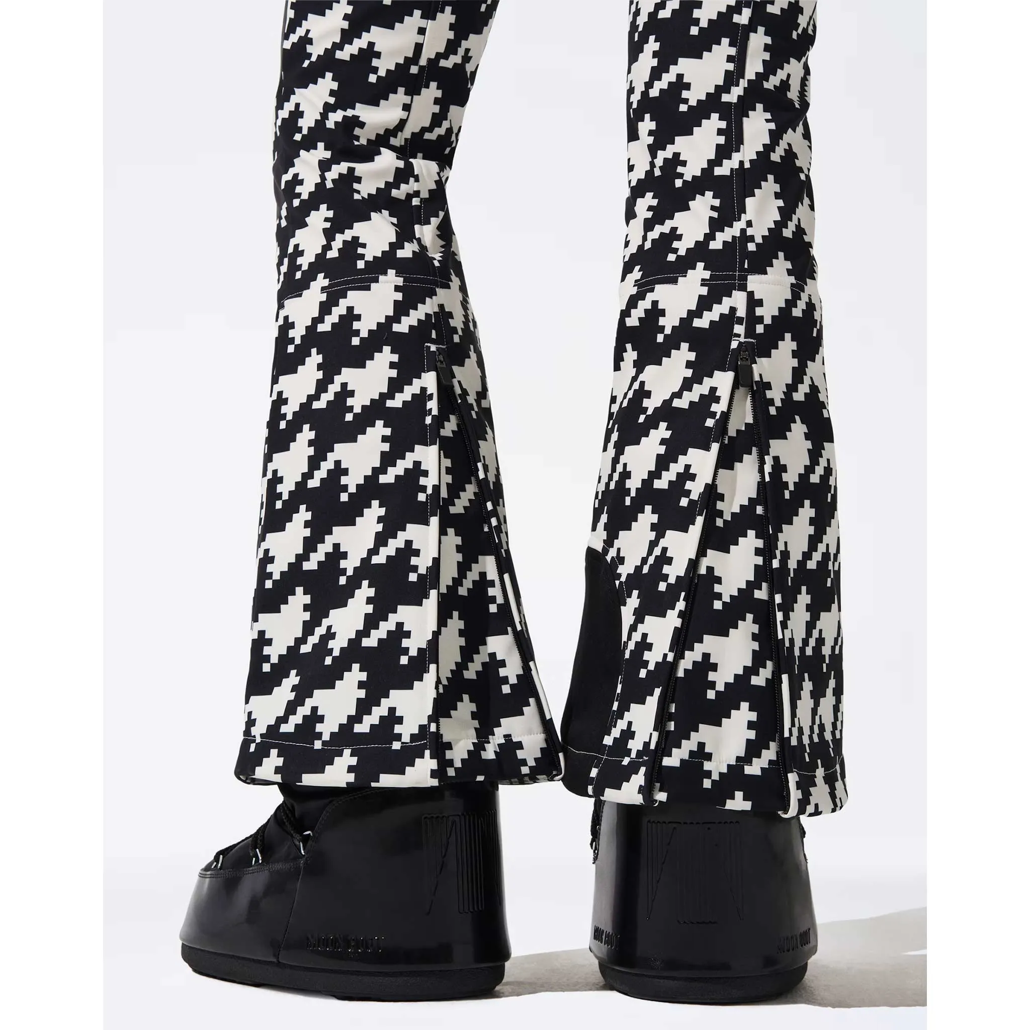 Aurora High Waist Flare Pant in Houndstooth