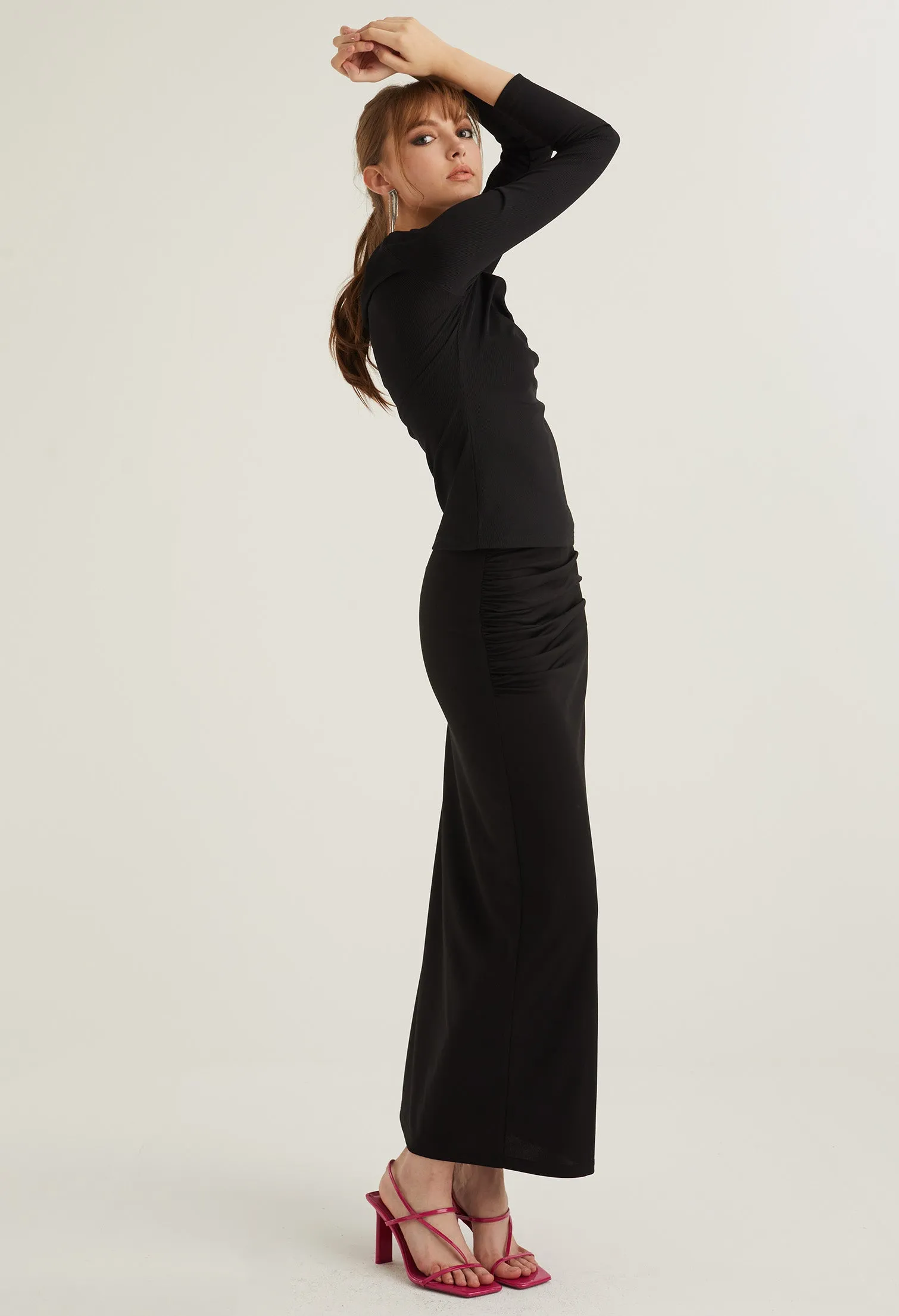 Basic Cinch Detail V Neck Top