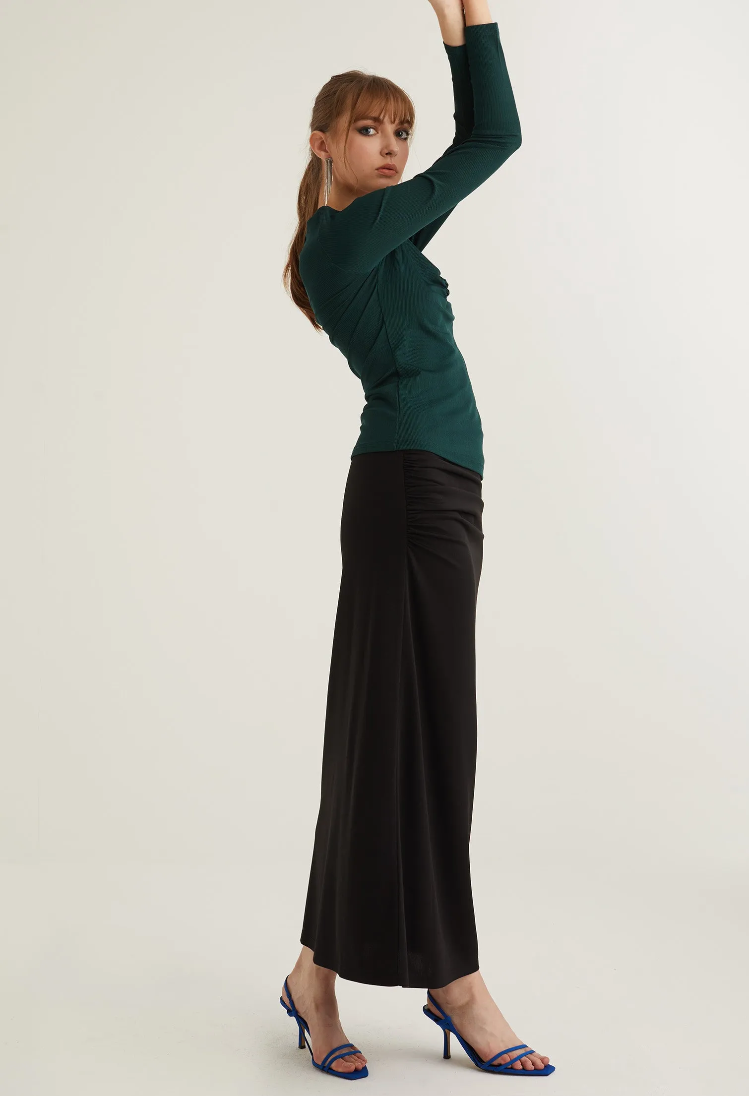 Basic Cinch Detail V Neck Top