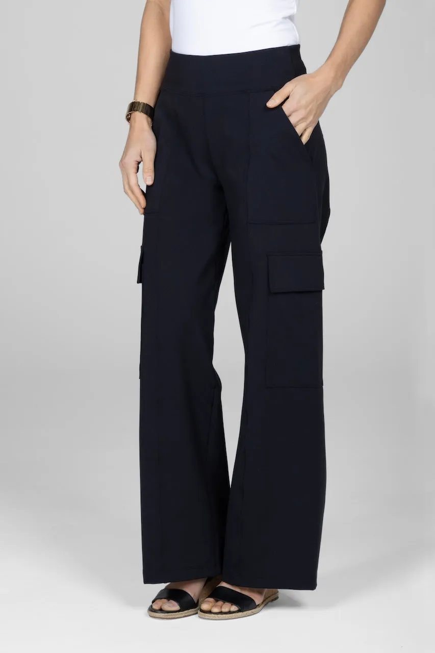 CARGO POCKET WIDE LEG PANT: BLACK