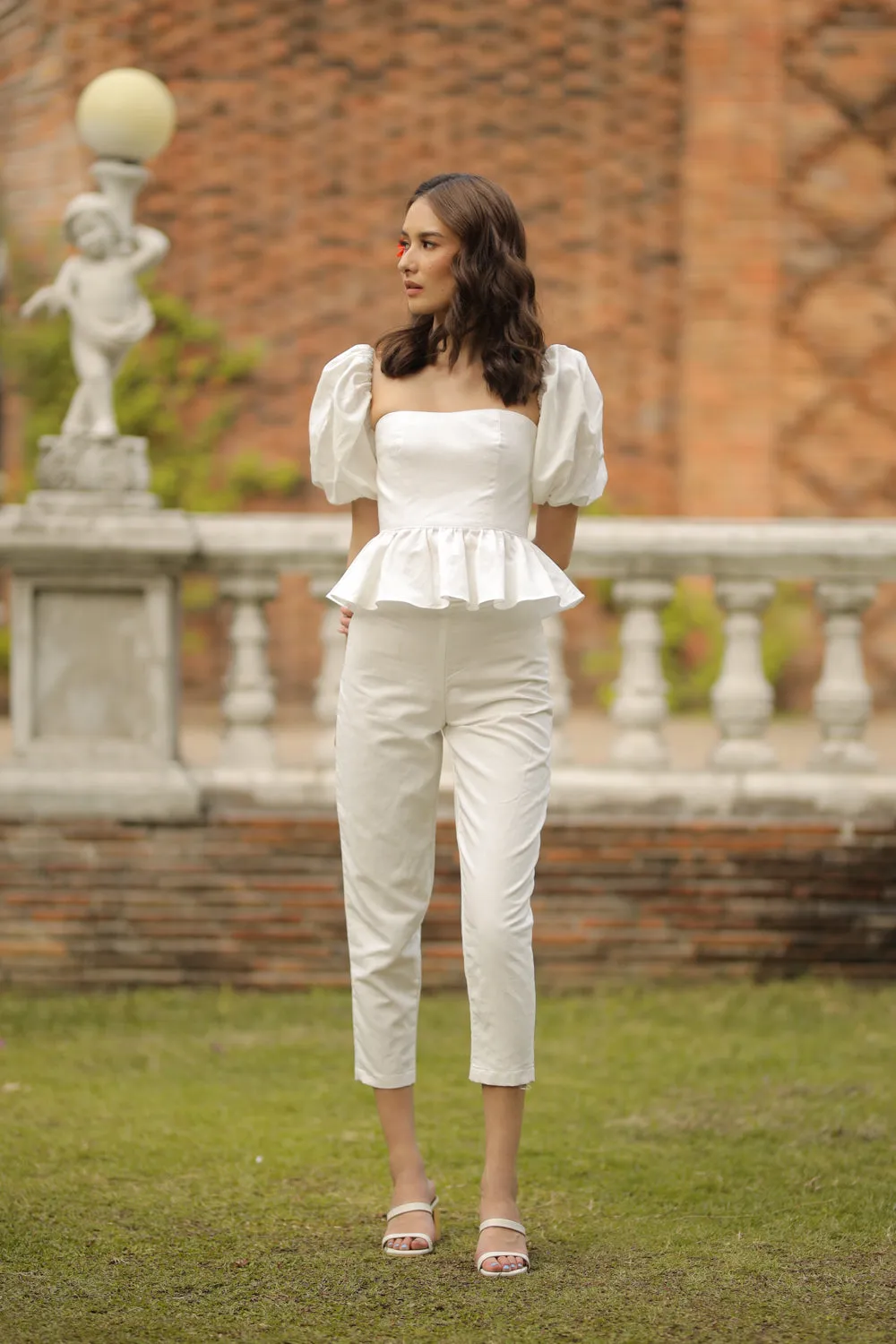 CLARA TOP Peplum Puff Sleeve Blouse (White Linen)