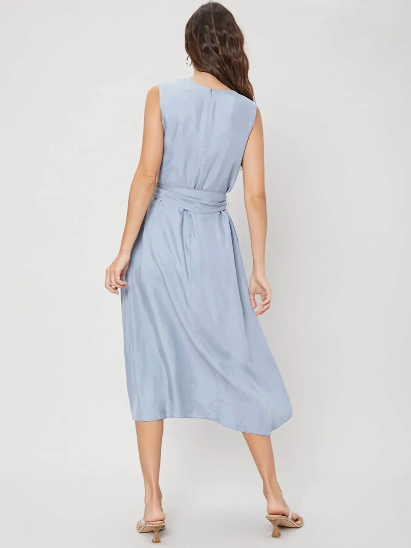 CM-ES414096 Women Elegant Seoul Style Round Neck Sleeveless Flowy Belted Dress - Baby Blue