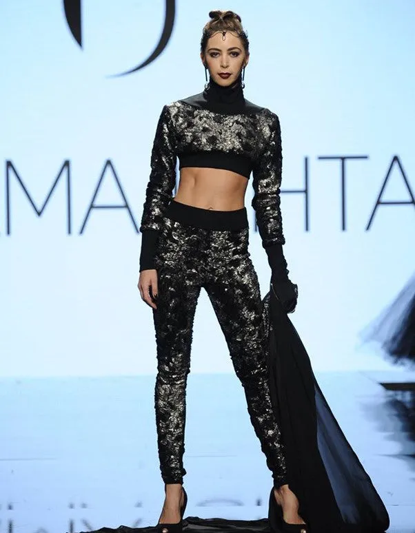 DARK TEMPTATION Look 3