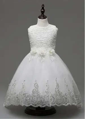 Dazzling Lace  Flower Girl Dresses With Handmade Flowers
