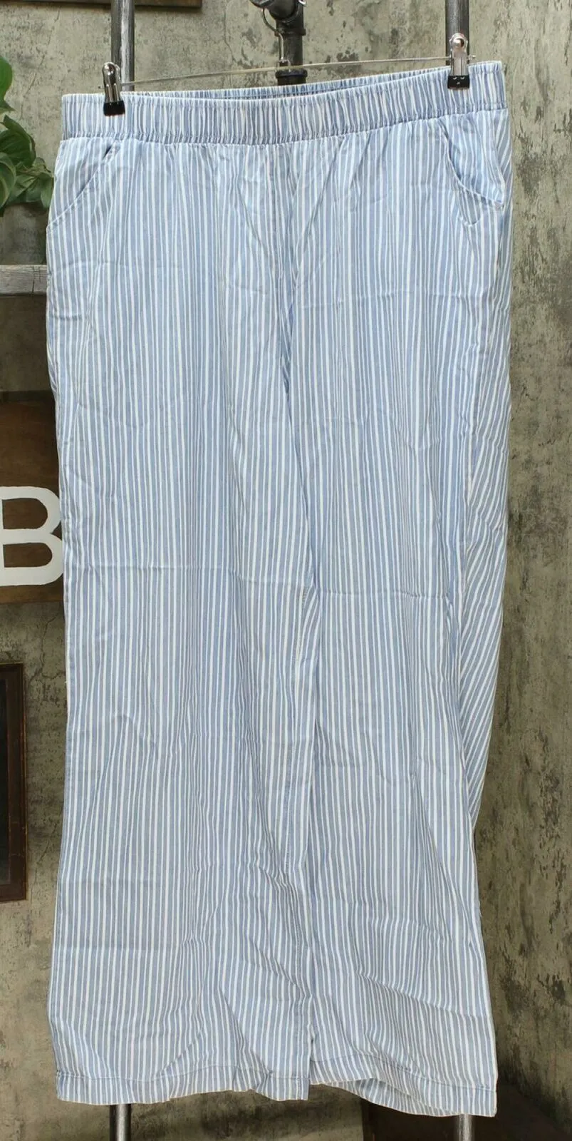DG2 by Diane Gilman SoftCell Wide Leg Pants Chambray Stripe Plus 1X Tall