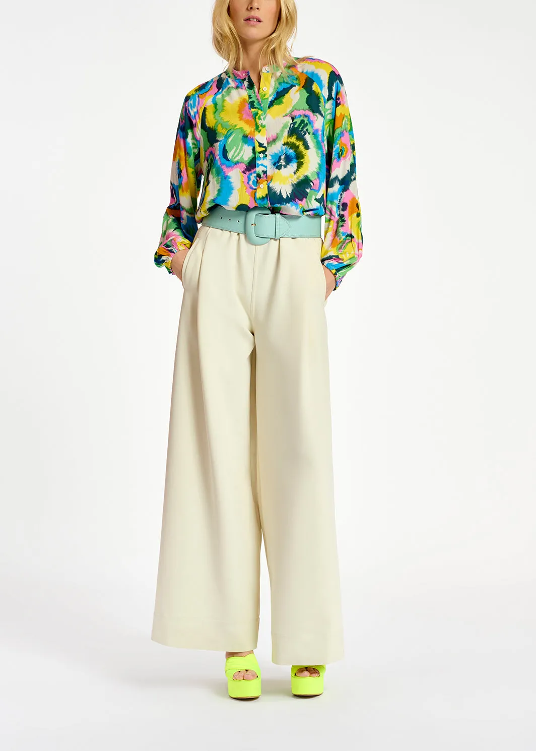Ecru wide-leg pants