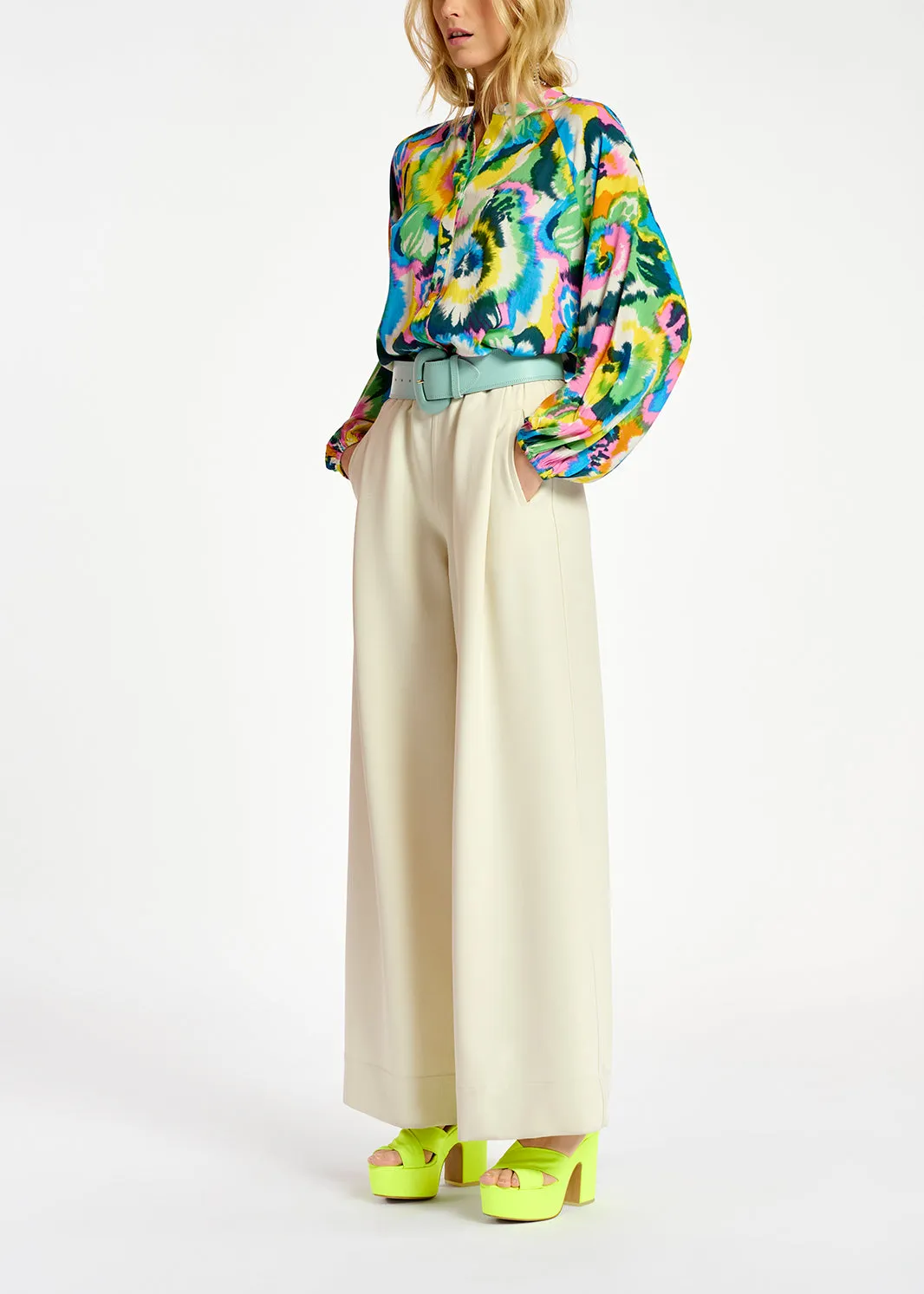 Ecru wide-leg pants