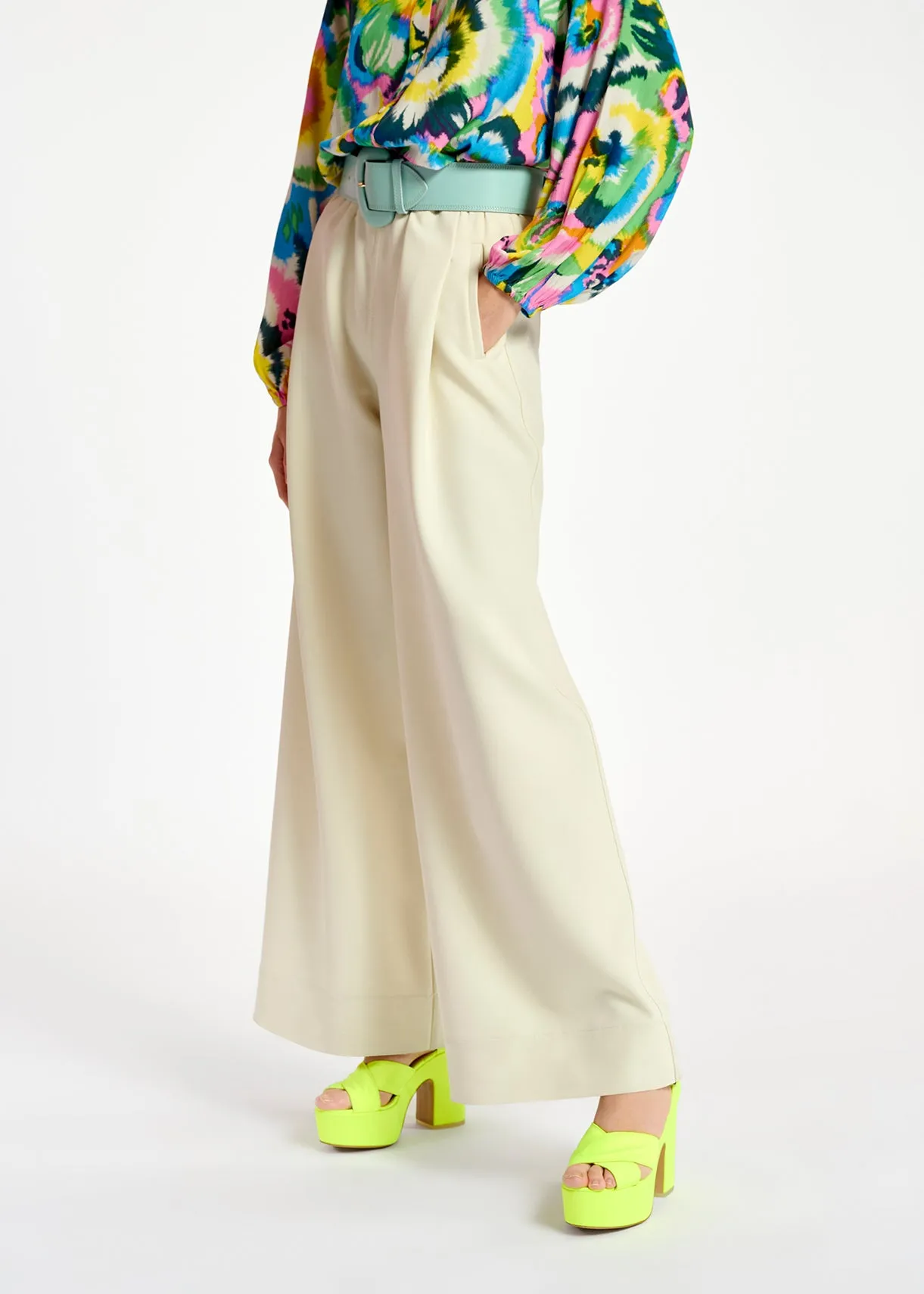 Ecru wide-leg pants