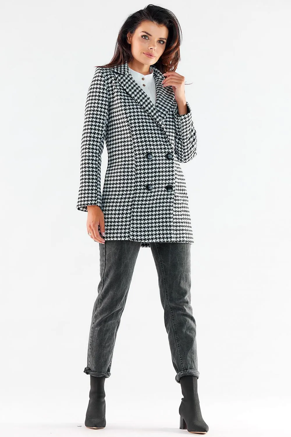 Elegant Double-Breasted Tailored Coat