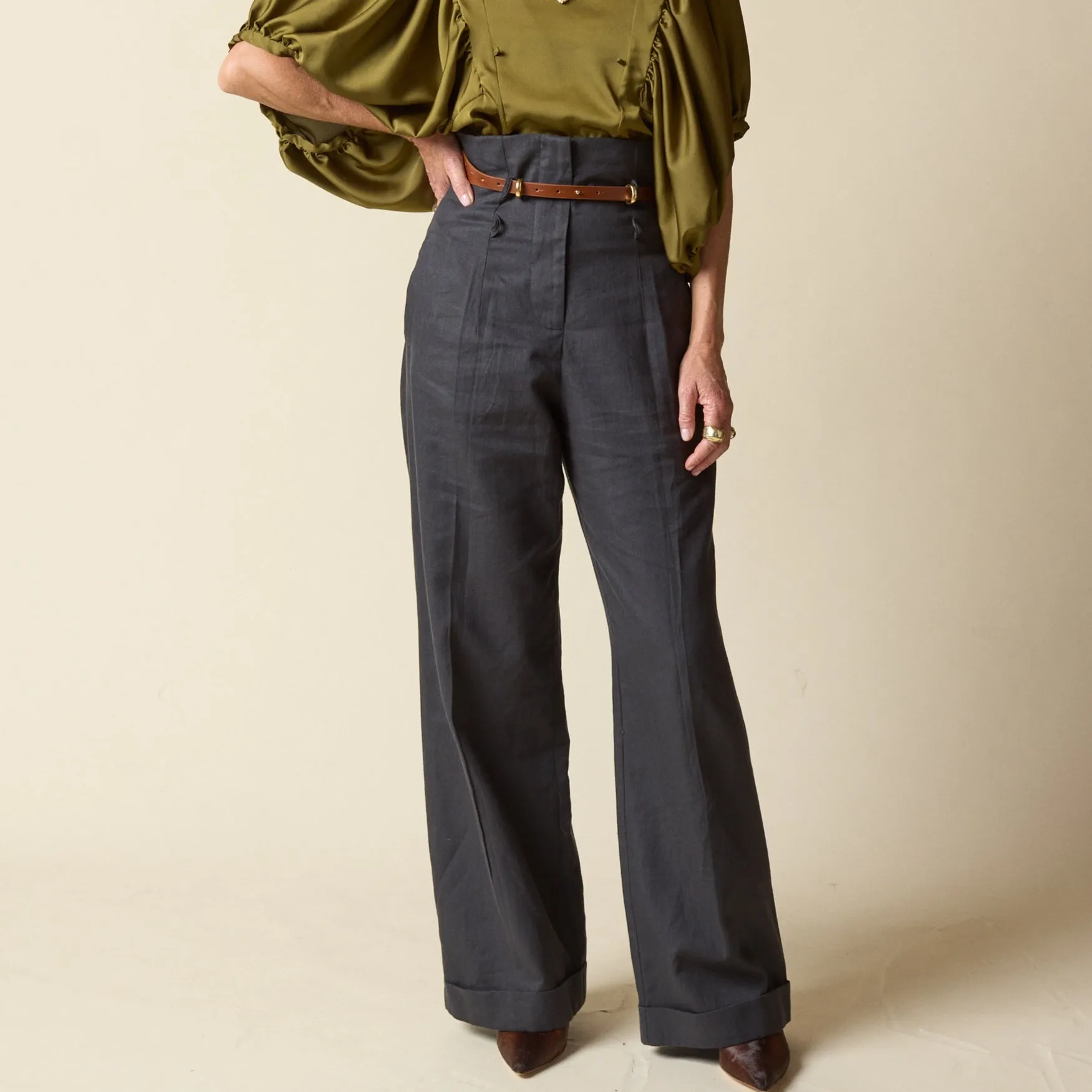 Empire Line Pant Carbon