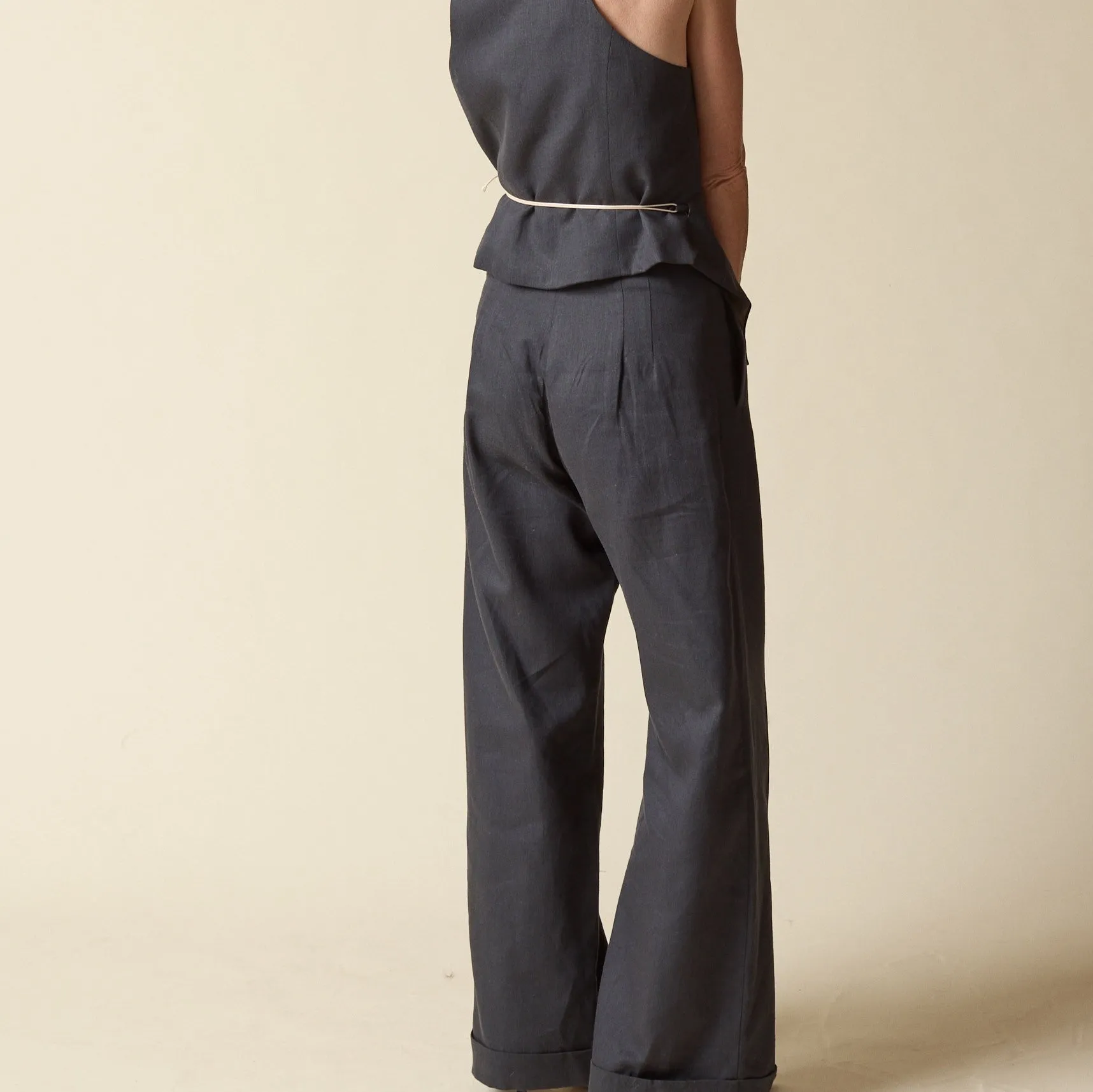Empire Line Pant Carbon