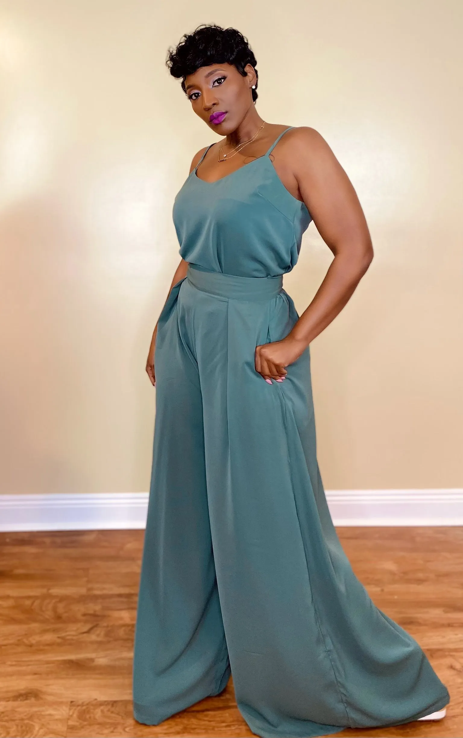 ESSENCE SET (MOSS GREEN)