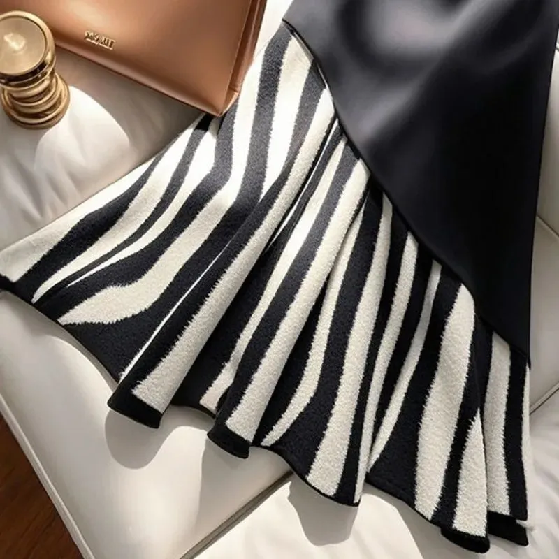 EWQ Irregualr Design Waistband Wrapped Hip Slim Mermaid Skirt 2025 Spring New Tide Striped Patchwork Half Long Skirt 27X2907