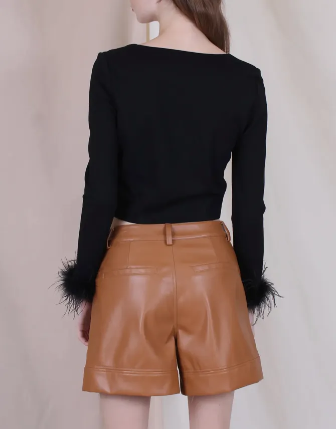Feather Sleeve Rib Knit Top