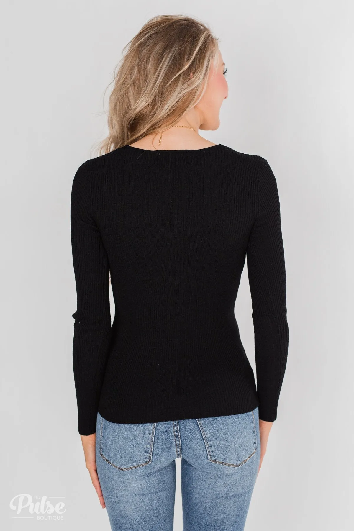 Fitted V-Neck Long Sleeve Top - Black