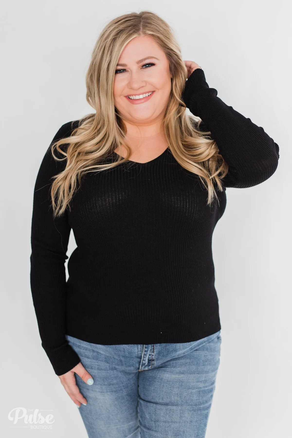 Fitted V-Neck Long Sleeve Top - Black