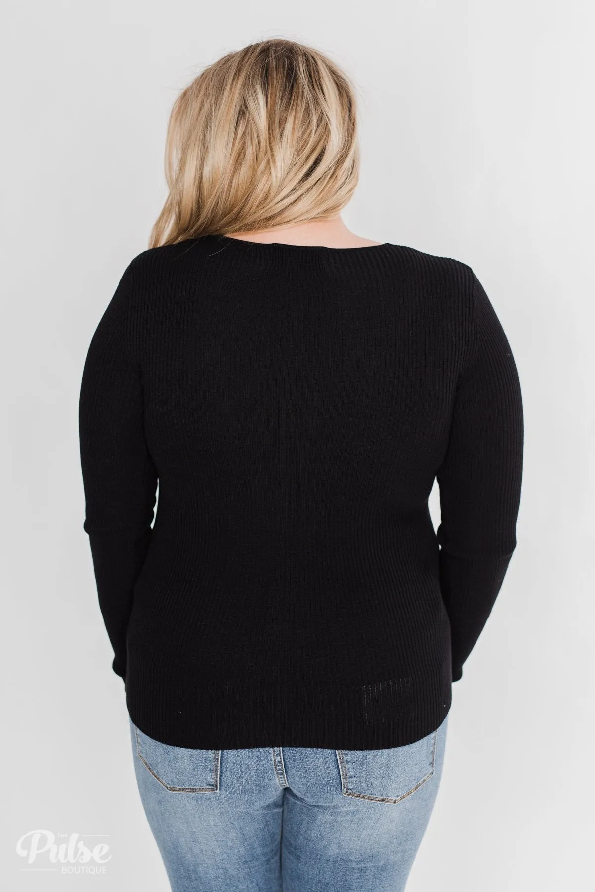 Fitted V-Neck Long Sleeve Top - Black