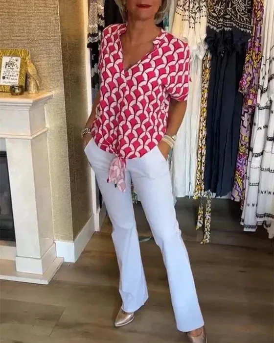 Glynis - Elegant V-Neck Top for Women