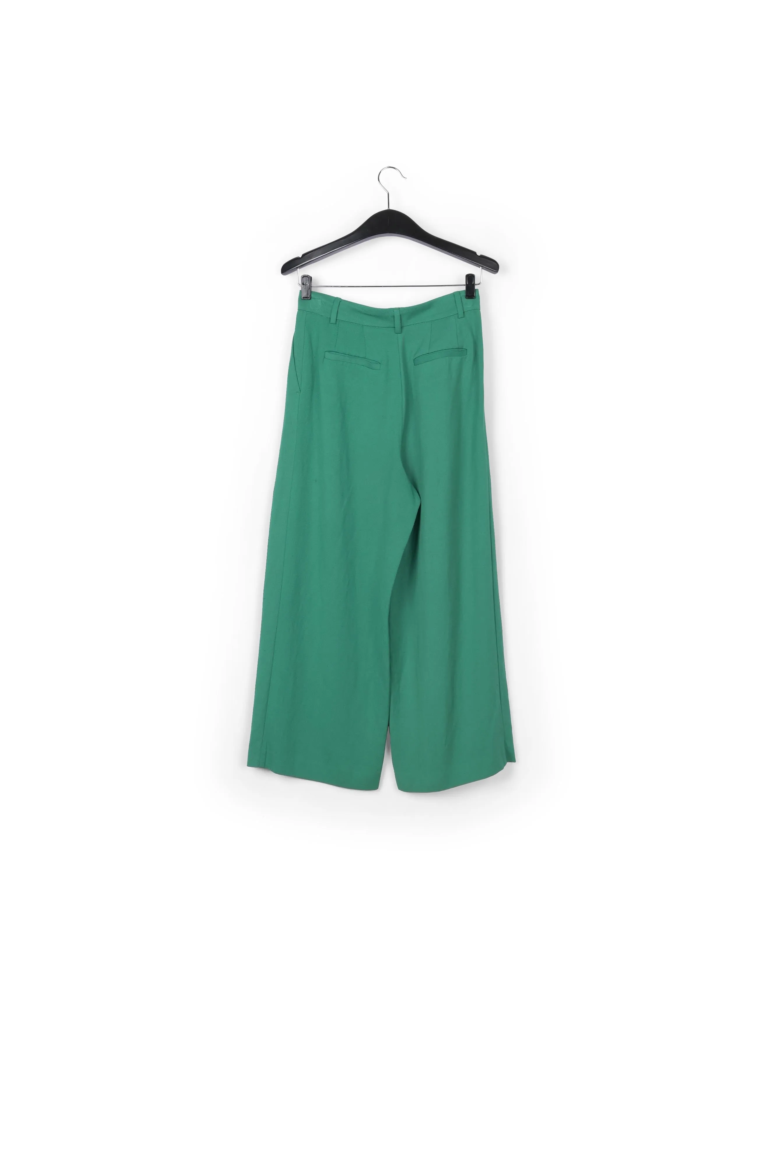 Green wide-leg pants