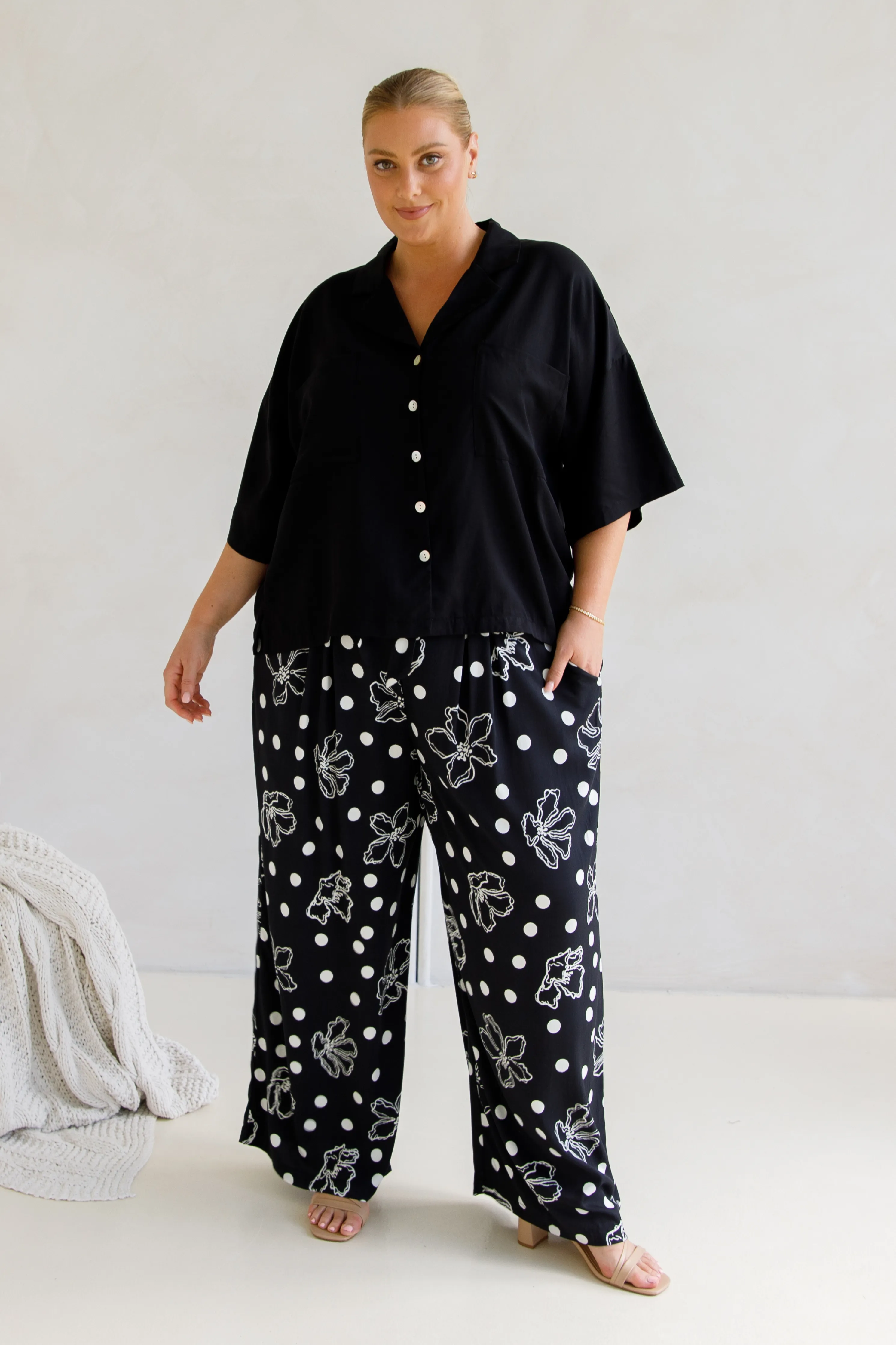 Klara Pant | Seraphina