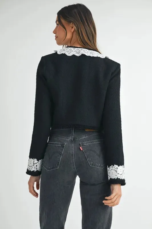 Lace Trim Collar Tweed Crop Jacket: Timeless Elegance