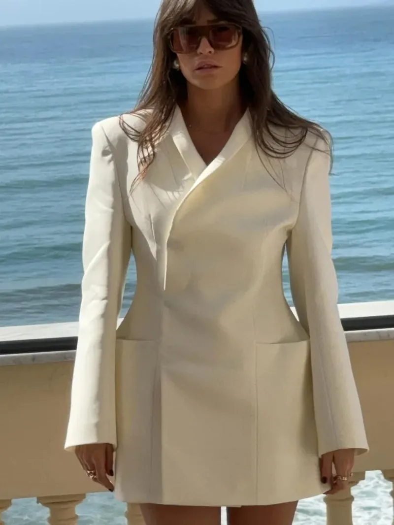 Long Sleeve Cuff Blazer with Double Pockets