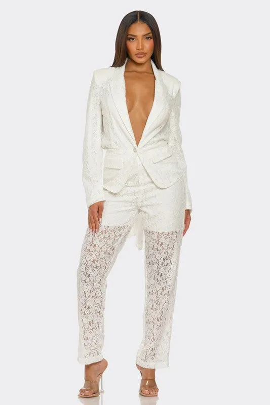 Luxe 2-piece White Lace Ensemble Pants Suit