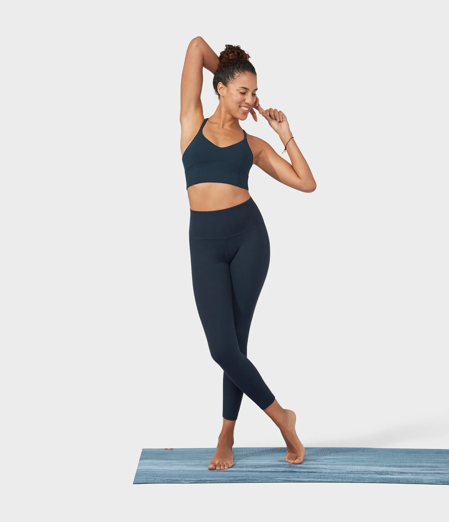Manduka Apparel - Women's Performance Legging - High Rise W/Media Pocket - Dark Sapphire