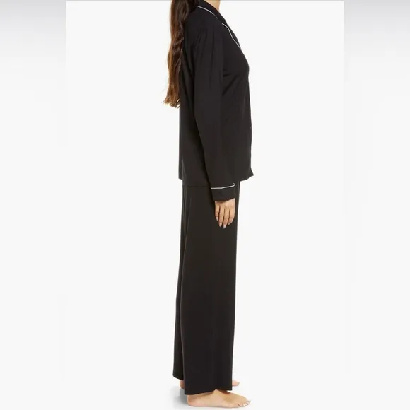 NEW Nordstrom Moonlight eco tencel pajamas in Black