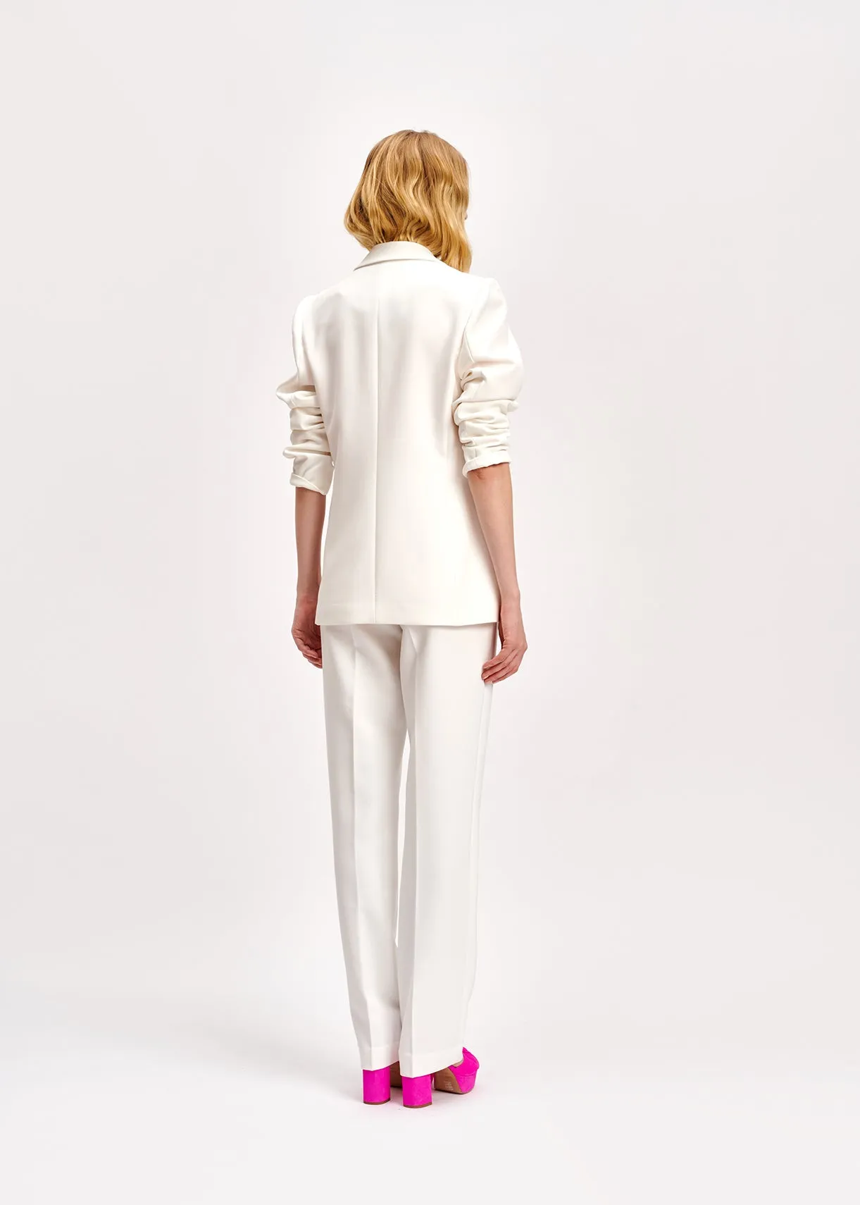 Off-white tailored blazer