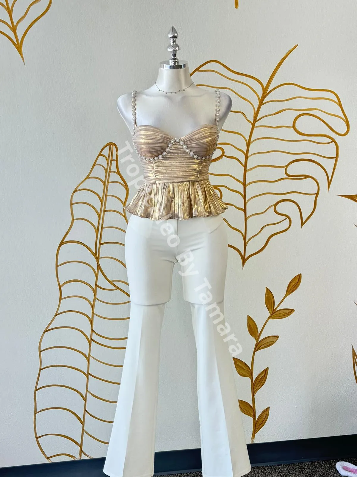 Pearl Trim Pleated Bustier Top (2 colores disponibles)