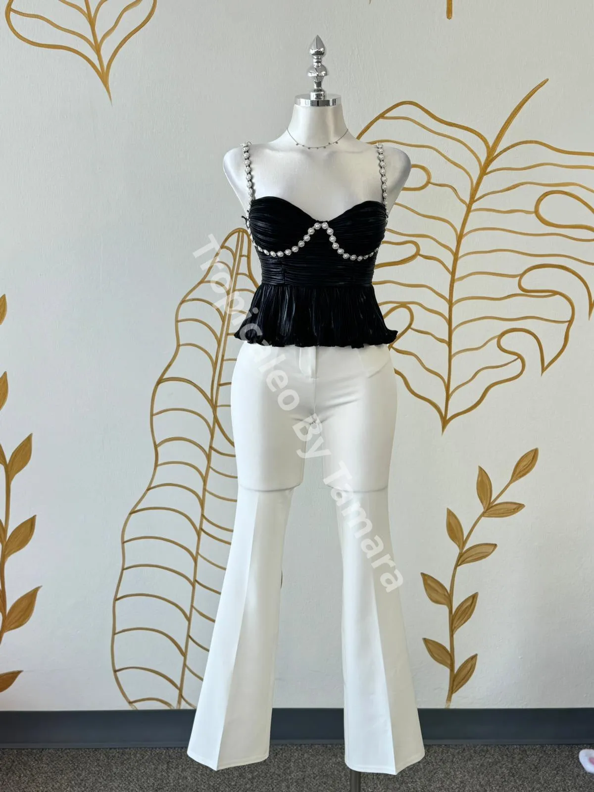 Pearl Trim Pleated Bustier Top (2 colores disponibles)