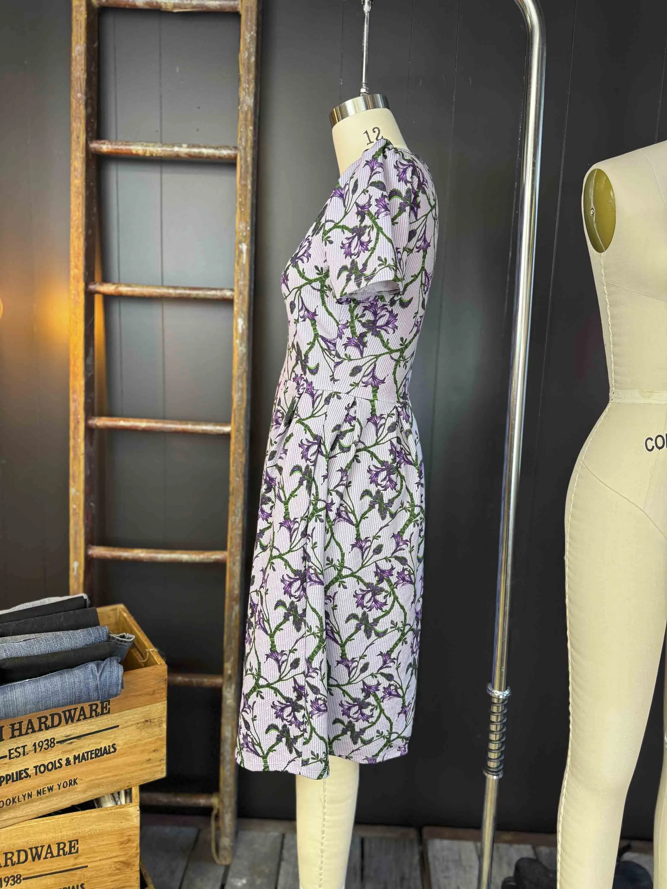 Pre-loved Lavender Floral Midi Dress - Size L