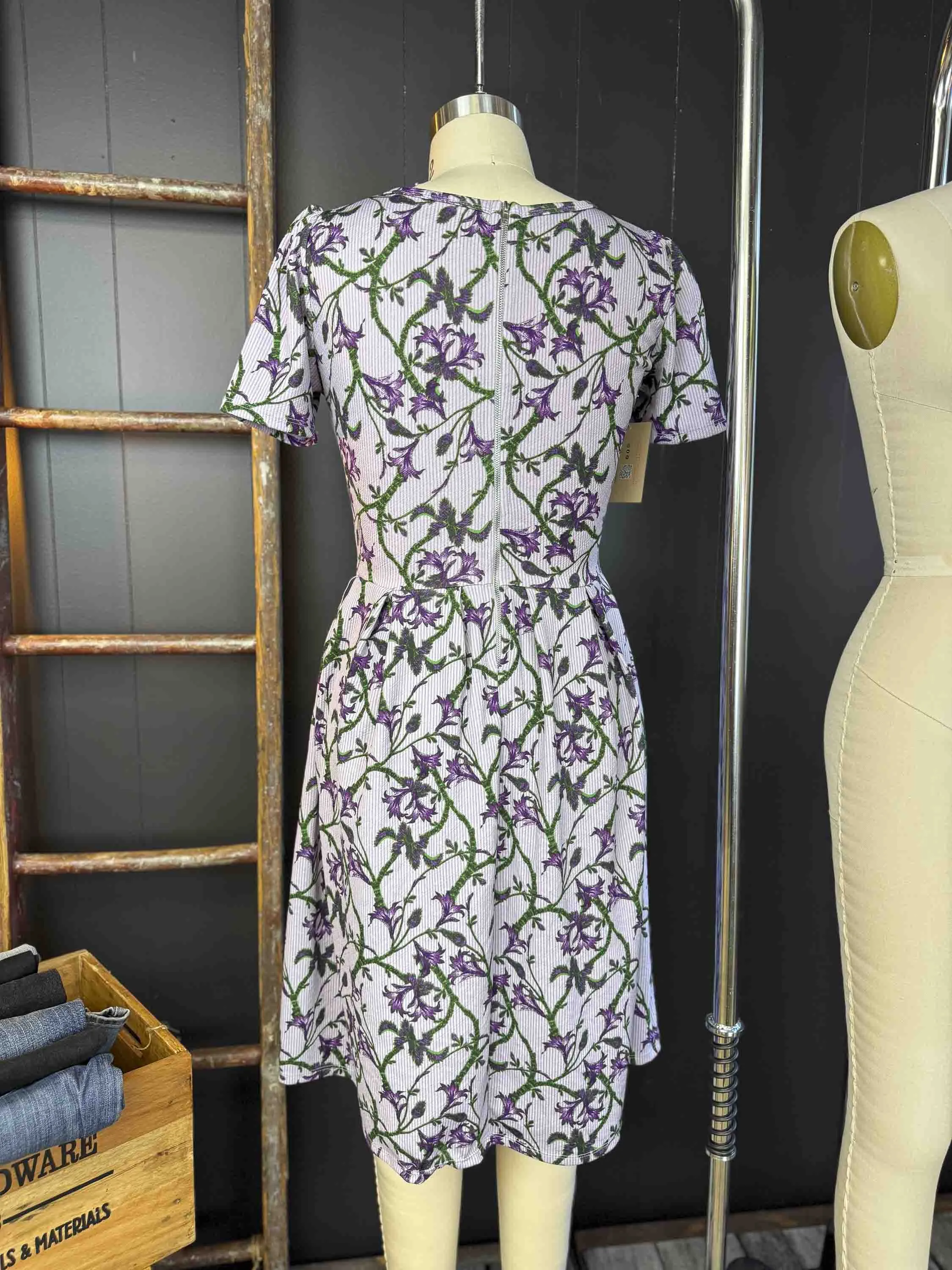 Pre-loved Lavender Floral Midi Dress - Size L
