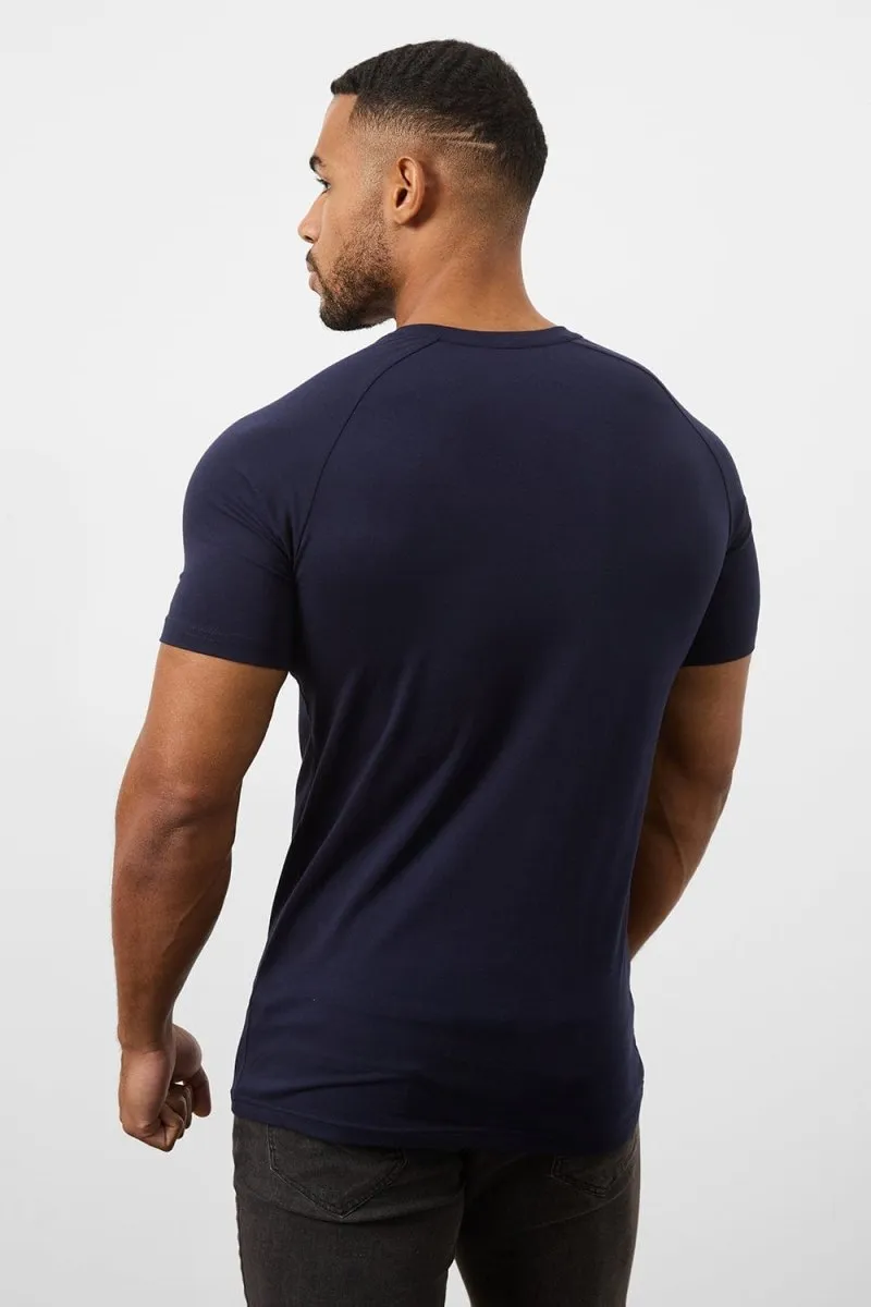 Premium Muscle Fit V-Neck in True Navy