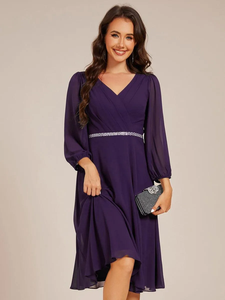 Robe d'invitée de mariage mi-longue plissée à manches longues en mousseline de soie