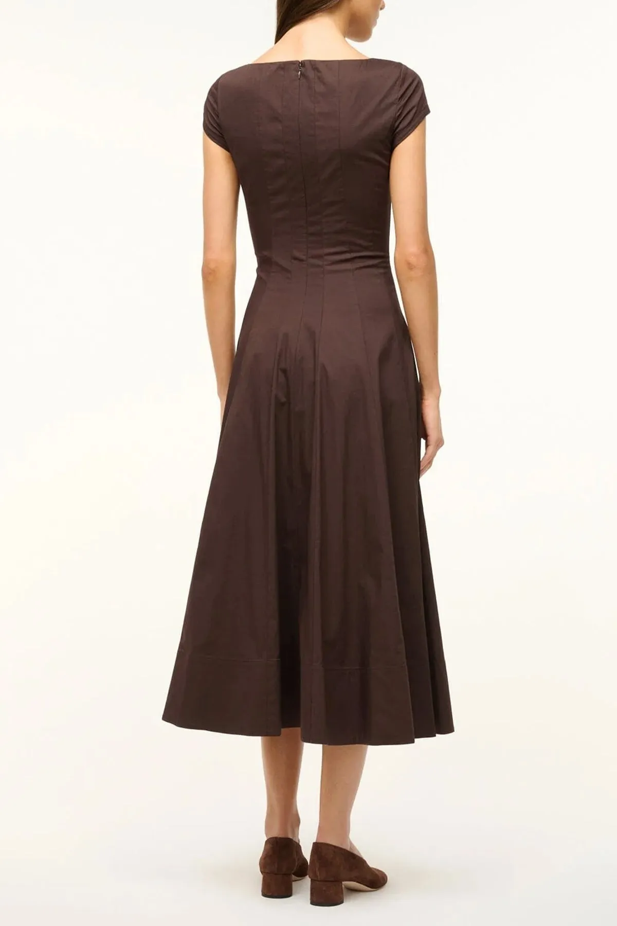 Short-Sleeve Wells Dress in Earth