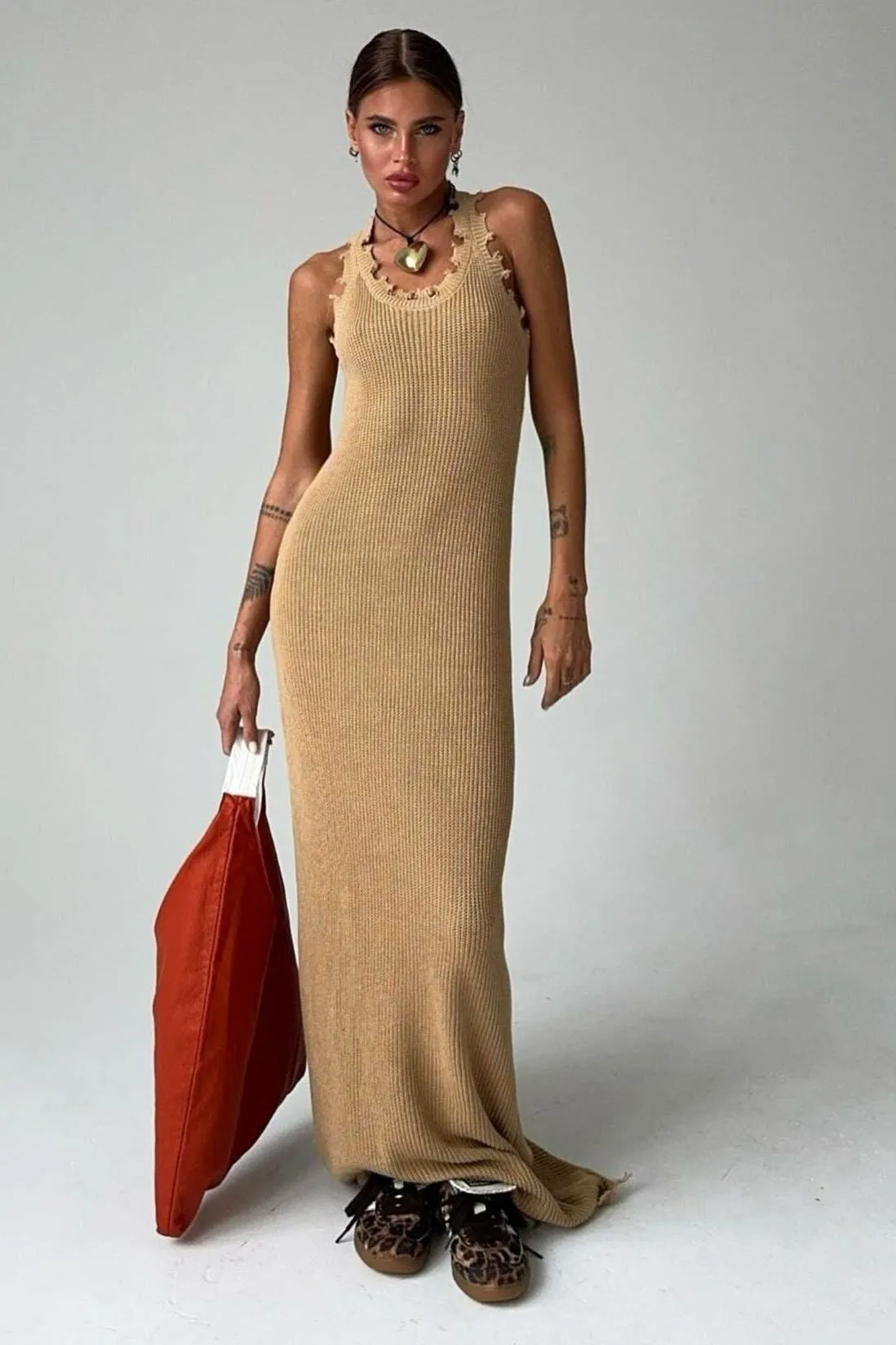 Slim Hip-wrapped Drape Knitted Long dress