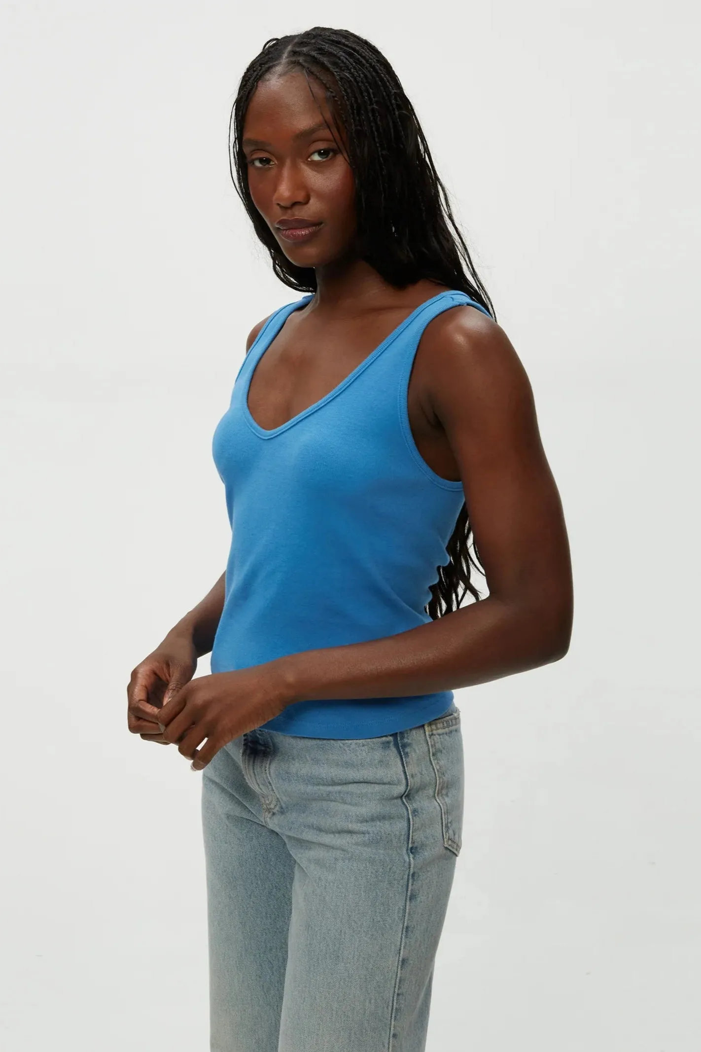 SLOAN V-NECK TANK ( colors)