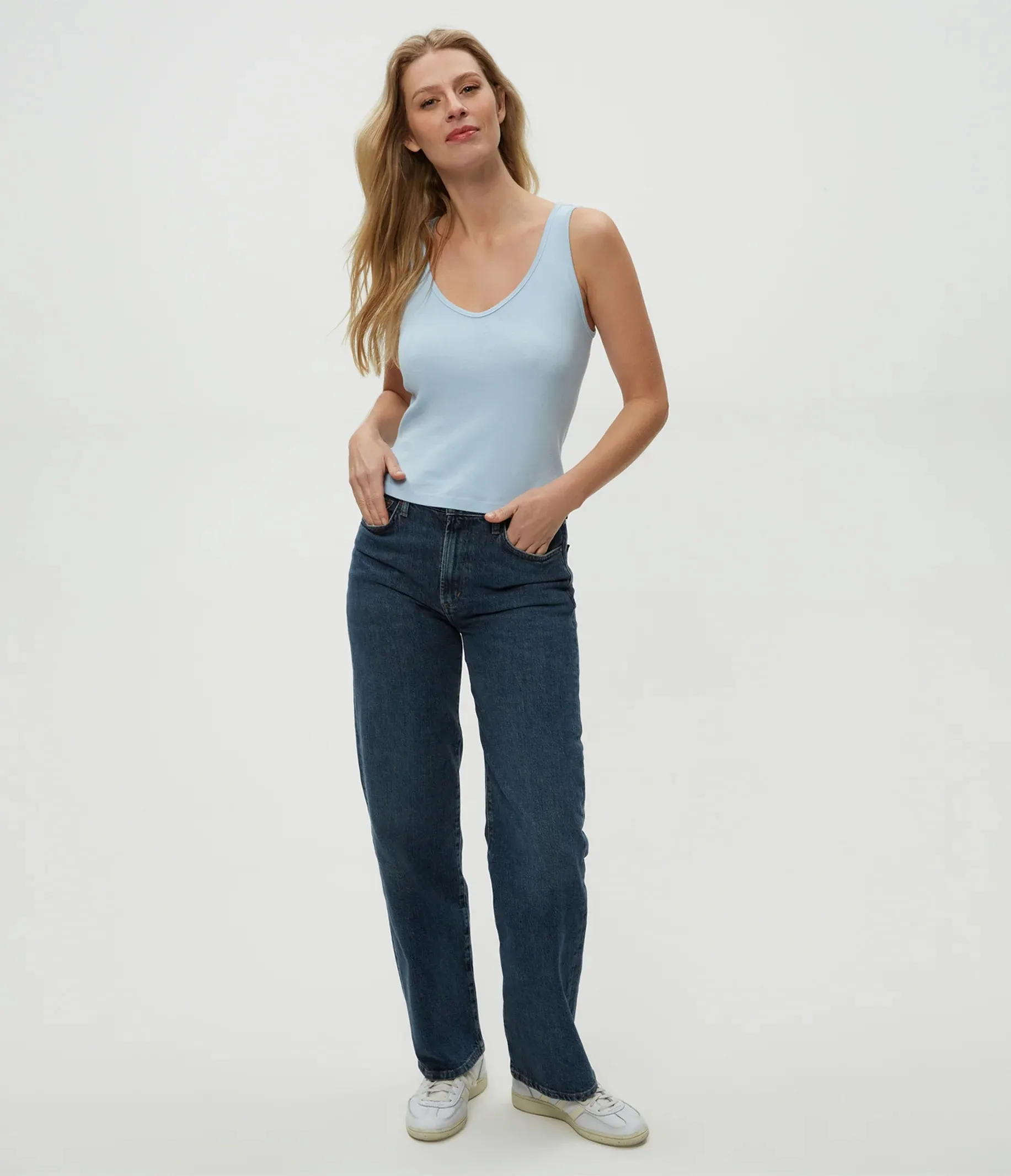 Sloan V Neck Tank - Fountain