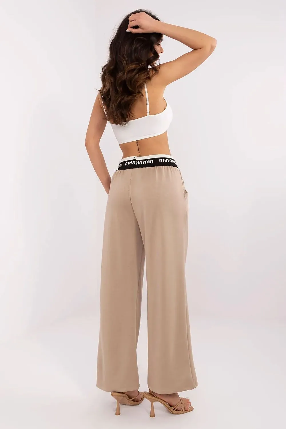 Stylish high-waisted sweatpants