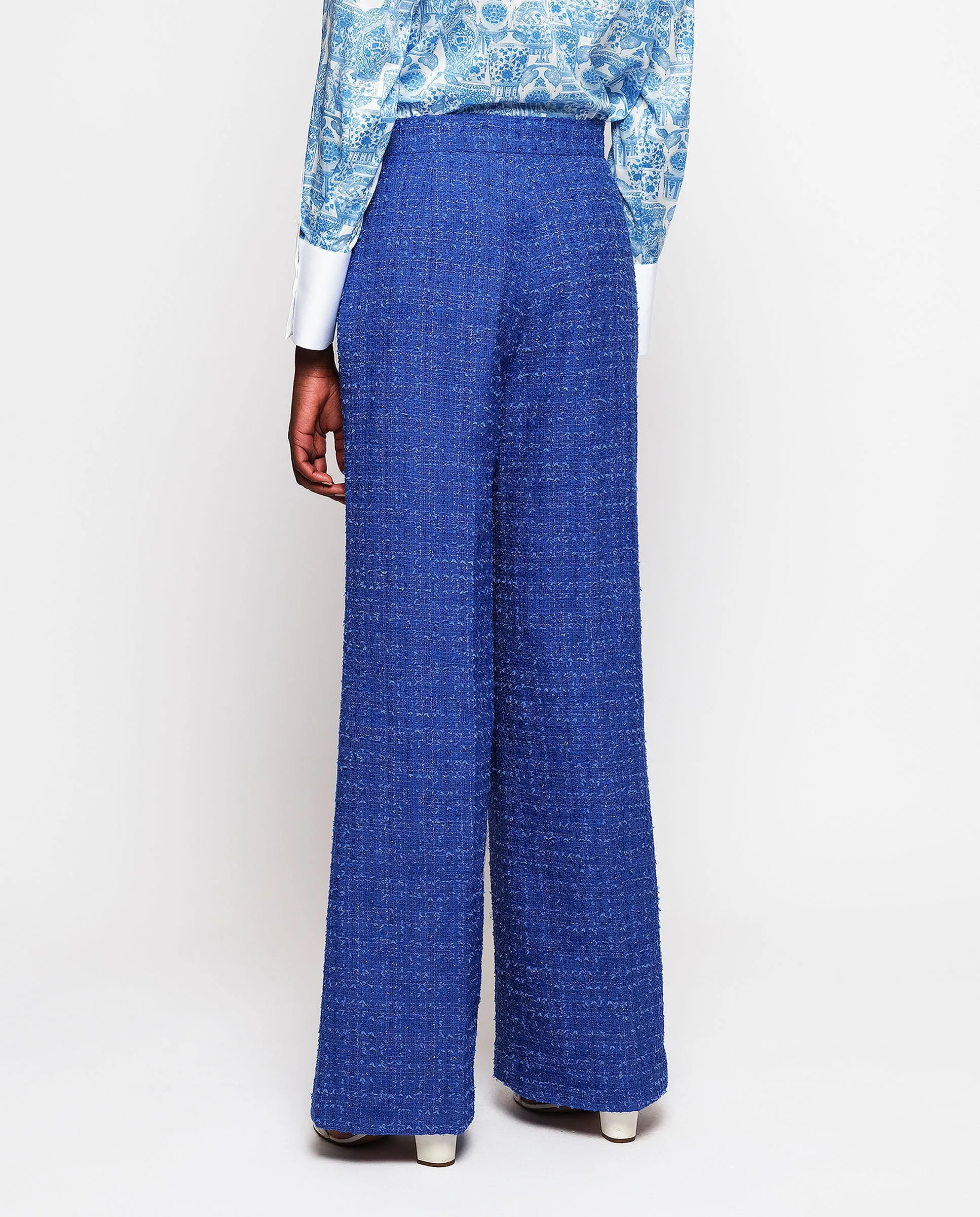 Traje azul de tweed brillante