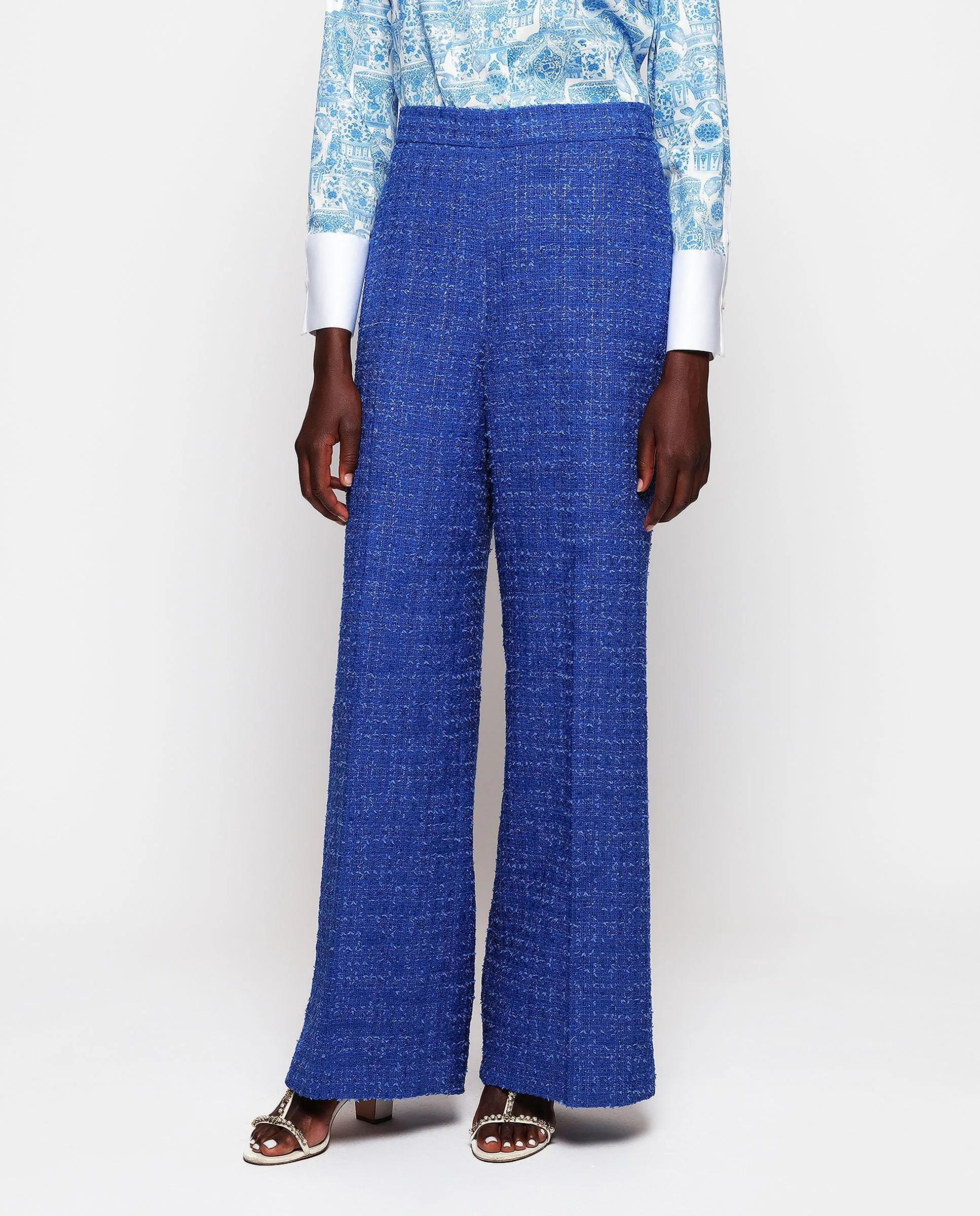 Traje azul de tweed brillante