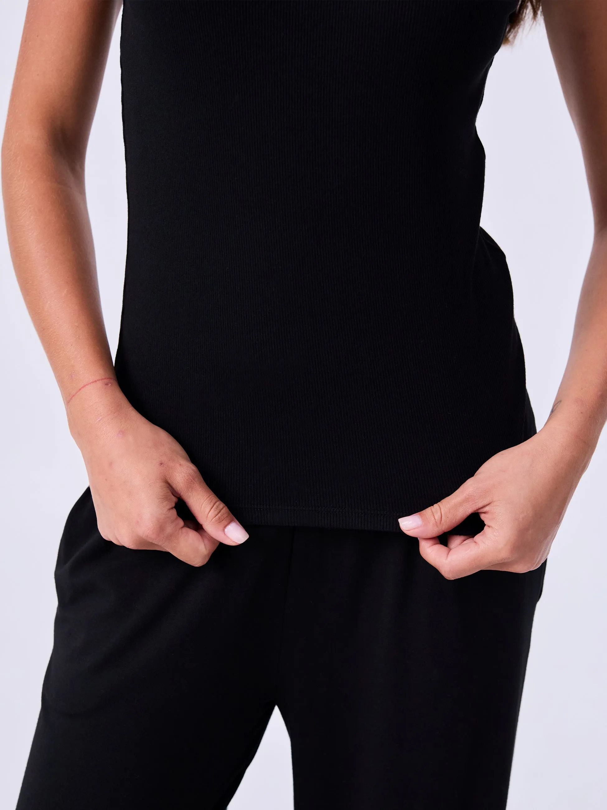 V neck Rib Tank - Black