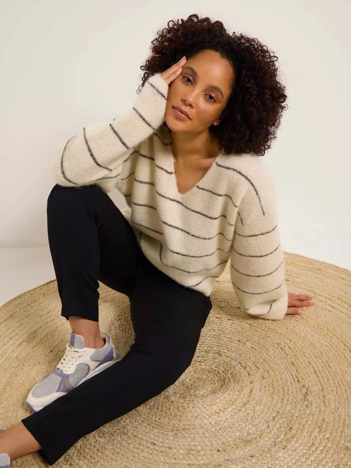 V-neck sweater stripes