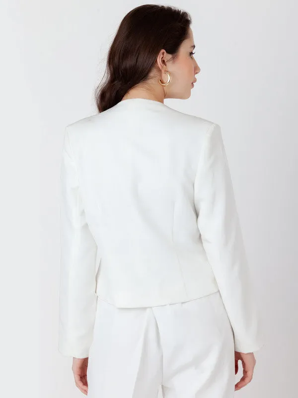 White Solid Fitted Blazer