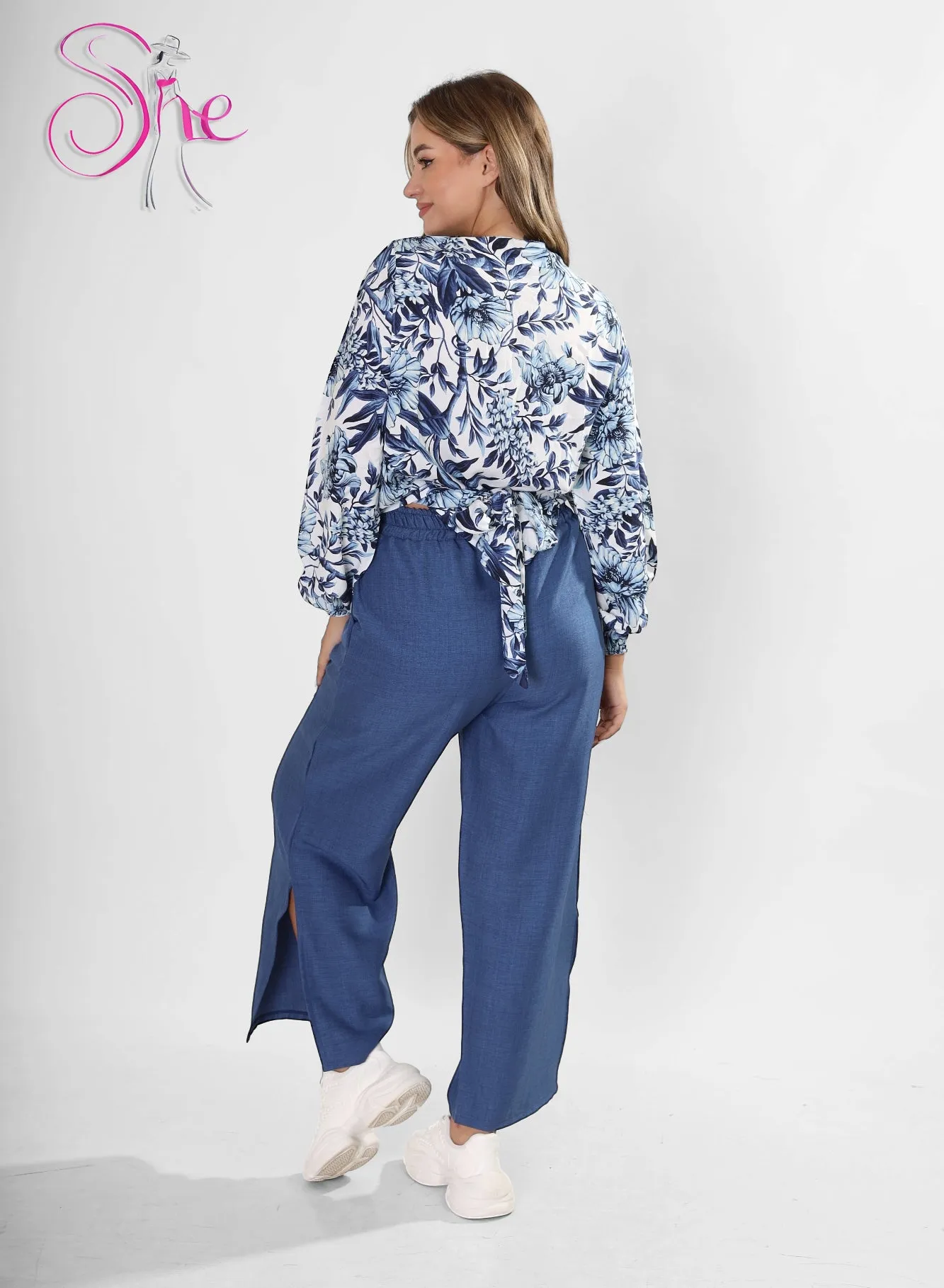 Wide-Leg Linen Pants