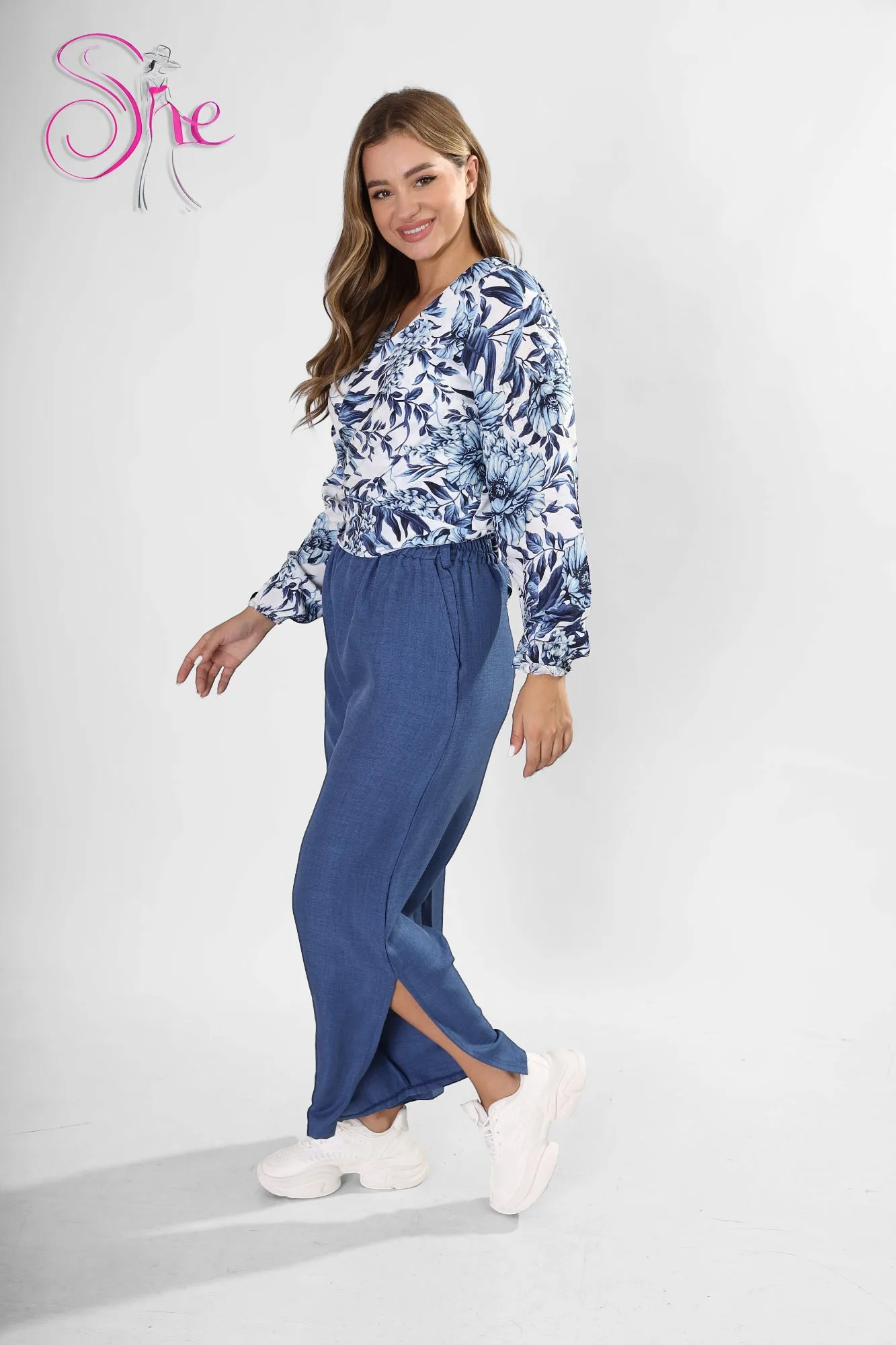 Wide-Leg Linen Pants
