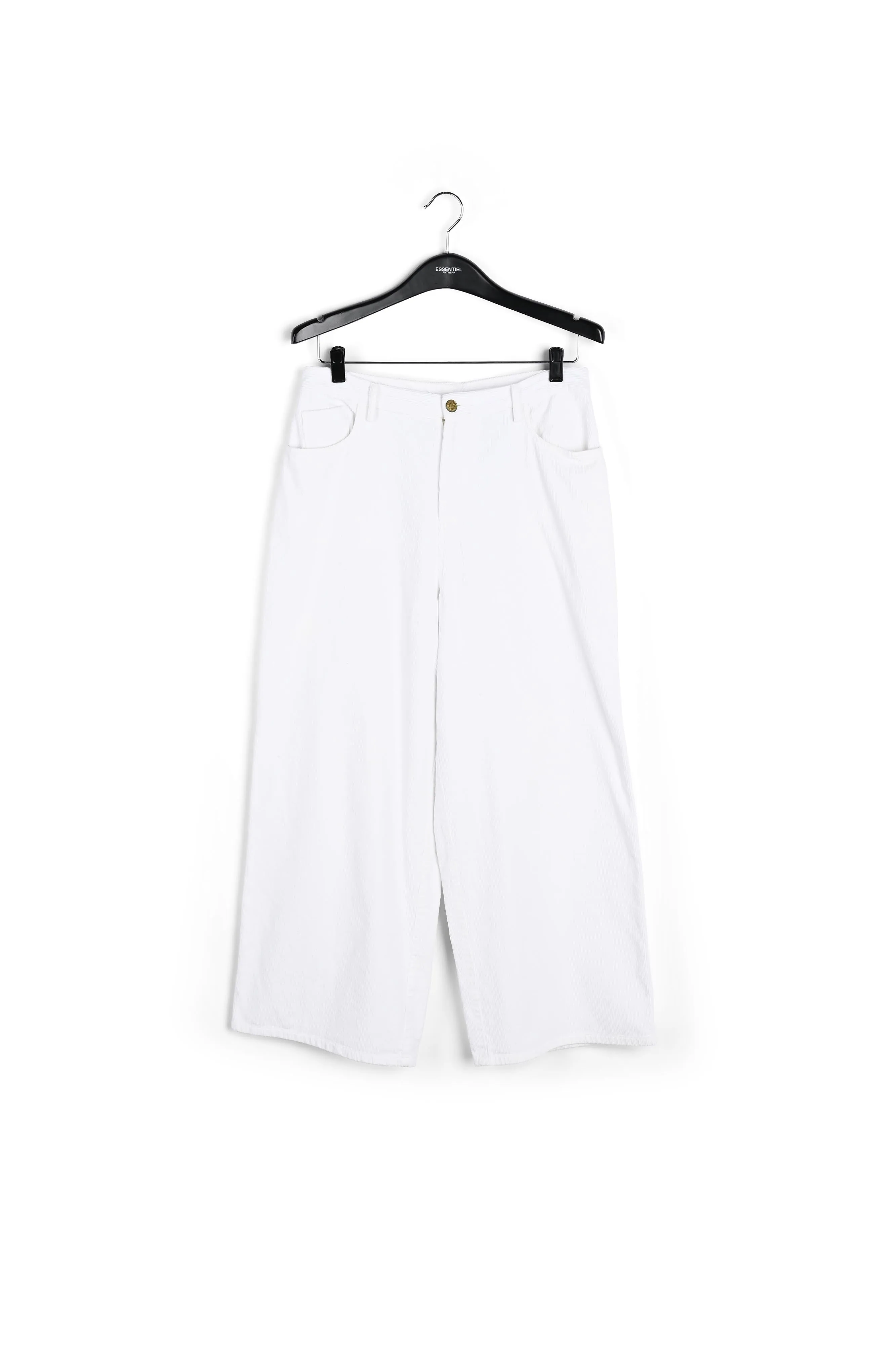 Wide-leg pants